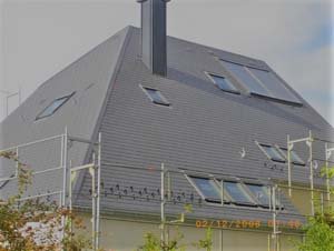 Couverture toiture en ardoise couvreur zingueur Chantilly Lamorlaye La Chapelle en Serval Senlis Creil Gouvieux